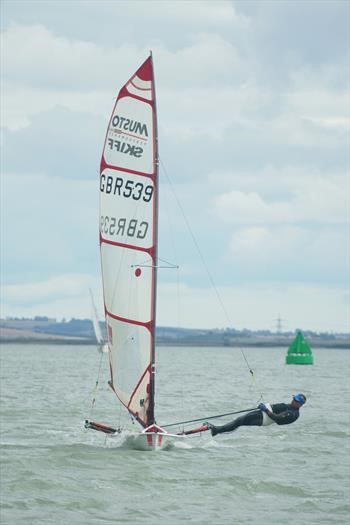 Skiff
